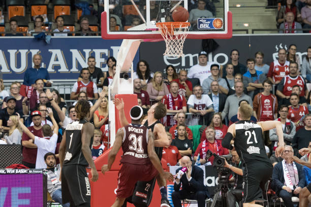 主帅不仅需 主帅不仅需