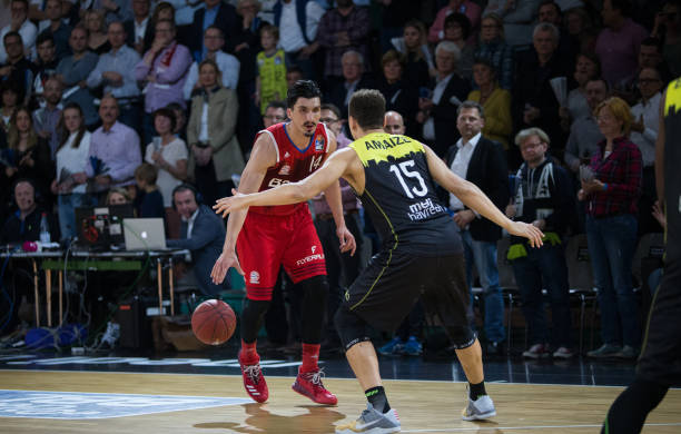 打下坚实基 打下坚实基